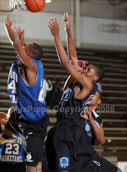 Thumbnail 2 in Lubbock vs Lawton (Texas-Oklahoma Shootout) photogallery.