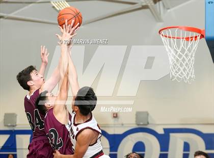 Thumbnail 3 in Sotomayor vs. Van Nuys (CIF LA City Section Final) photogallery.