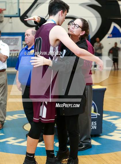Thumbnail 2 in Sotomayor vs. Van Nuys (CIF LA City Section Final) photogallery.