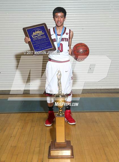 Thumbnail 2 in Sotomayor vs. Van Nuys (CIF LA City Section Final) photogallery.
