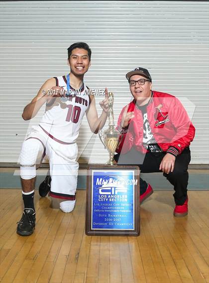 Thumbnail 3 in Sotomayor vs. Van Nuys (CIF LA City Section Final) photogallery.