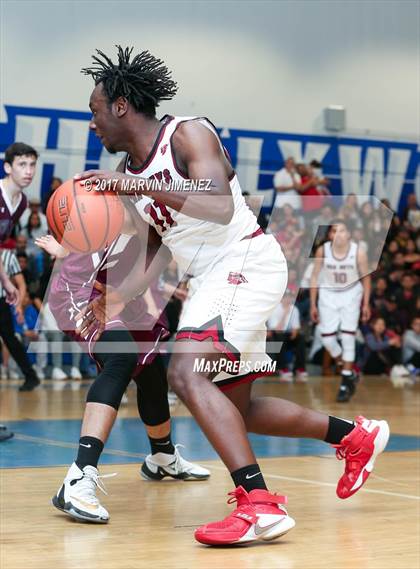 Thumbnail 3 in Sotomayor vs. Van Nuys (CIF LA City Section Final) photogallery.