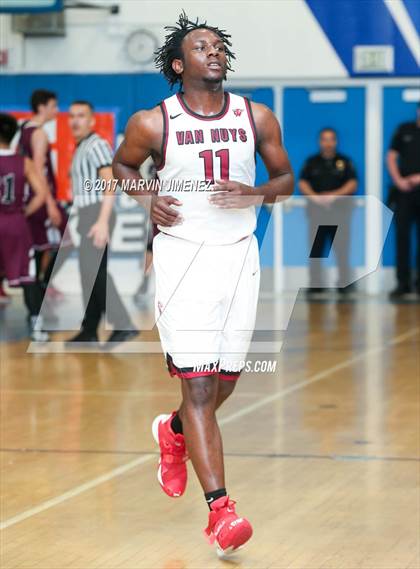Thumbnail 2 in Sotomayor vs. Van Nuys (CIF LA City Section Final) photogallery.