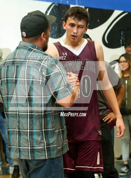 Thumbnail 3 in Sotomayor vs. Van Nuys (CIF LA City Section Final) photogallery.