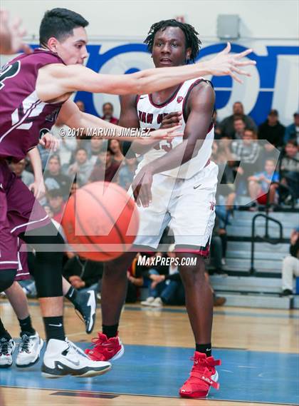Thumbnail 3 in Sotomayor vs. Van Nuys (CIF LA City Section Final) photogallery.