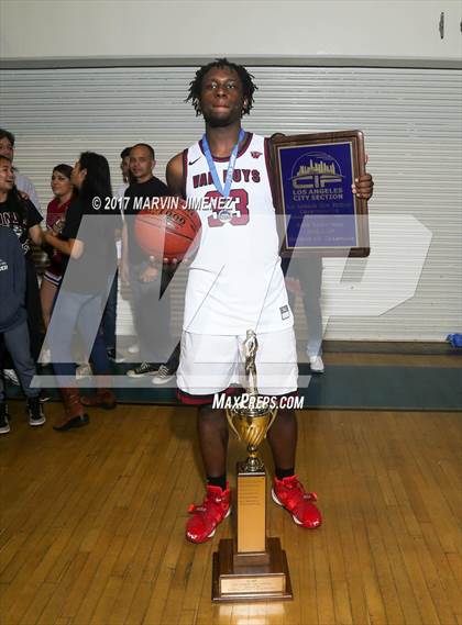 Thumbnail 2 in Sotomayor vs. Van Nuys (CIF LA City Section Final) photogallery.