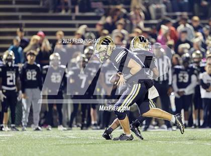 Thumbnail 3 in South Lakes vs Westfield (VHSL Class 6D Region Semifinal) photogallery.