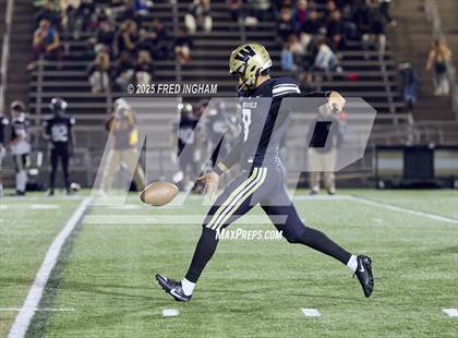 Thumbnail 3 in South Lakes vs Westfield (VHSL Class 6D Region Semifinal) photogallery.