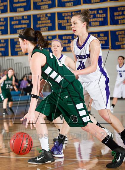 Thumbnail 3 in Rangely vs. Lutheran (CHSAA 2A Region 4 Final) photogallery.