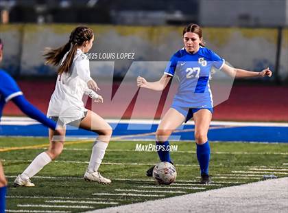 Thumbnail 2 in Covina @ Charter Oak photogallery.