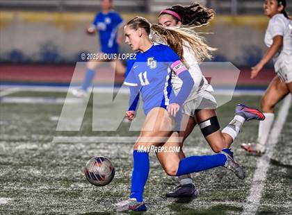 Thumbnail 1 in Covina @ Charter Oak photogallery.