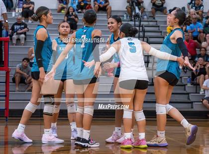 Thumbnail 2 in Kalani @ Kapolei photogallery.
