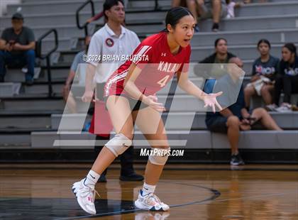 Thumbnail 1 in Kalani @ Kapolei photogallery.