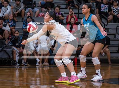 Thumbnail 2 in Kalani @ Kapolei photogallery.