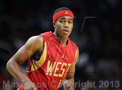 Thumbnail 3 in 2013 Jordan Brand Classic at Barclays Center photogallery.