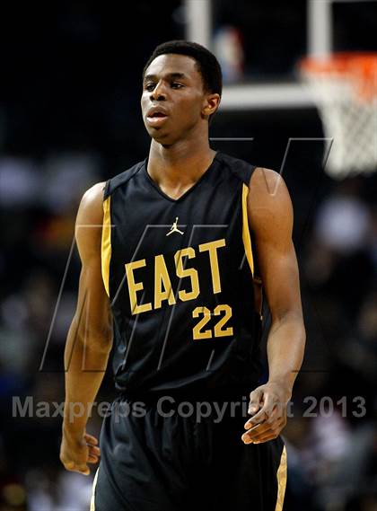 Thumbnail 1 in 2013 Jordan Brand Classic at Barclays Center photogallery.