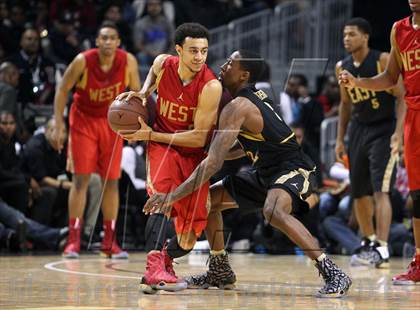 Thumbnail 1 in 2013 Jordan Brand Classic at Barclays Center photogallery.