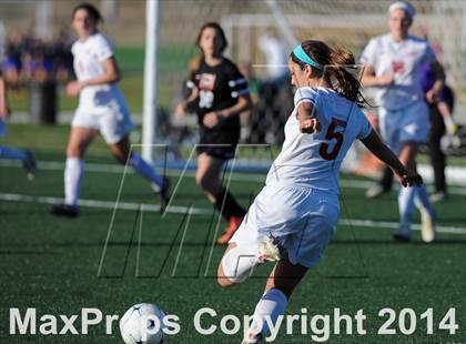 Thumbnail 3 in Incarnate Word Academy vs. Granite City (St. Louis Soccer Classic) photogallery.