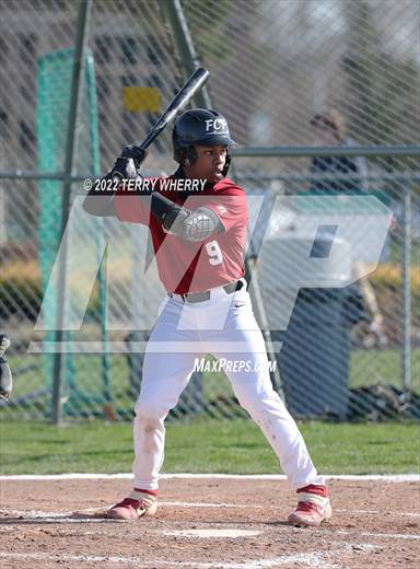 null - Photo 01