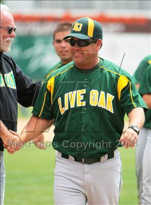 Thumbnail 1 in Live Oak vs. Santa Cruz (CIF CCS D3 Final) photogallery.