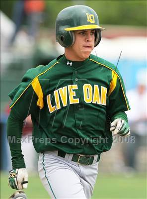 Thumbnail 2 in Live Oak vs. Santa Cruz (CIF CCS D3 Final) photogallery.