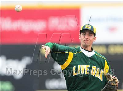 Thumbnail 2 in Live Oak vs. Santa Cruz (CIF CCS D3 Final) photogallery.
