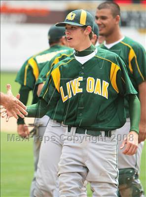Thumbnail 3 in Live Oak vs. Santa Cruz (CIF CCS D3 Final) photogallery.
