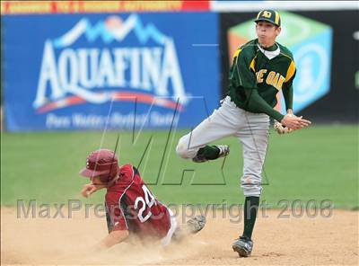 Thumbnail 2 in Live Oak vs. Santa Cruz (CIF CCS D3 Final) photogallery.