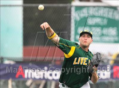 Thumbnail 3 in Live Oak vs. Santa Cruz (CIF CCS D3 Final) photogallery.