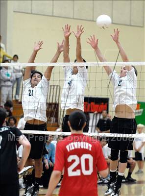 Thumbnail 2 in Viewpoint vs Salesian (CIF SS D5 Final) photogallery.