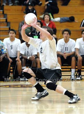 Thumbnail 2 in Viewpoint vs Salesian (CIF SS D5 Final) photogallery.