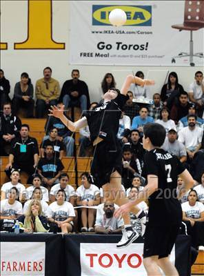 Thumbnail 2 in Viewpoint vs Salesian (CIF SS D5 Final) photogallery.