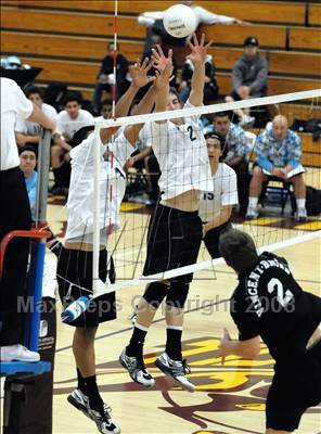 Thumbnail 2 in Viewpoint vs Salesian (CIF SS D5 Final) photogallery.