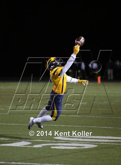Thumbnail 1 in Walled Lake Central @ Clarkston (MHSAA R2 Regional Playoff) photogallery.
