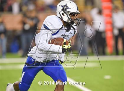 Thumbnail 2 in Liberty Hill vs. Navasota (UIL 4A D1 Semifinals) photogallery.