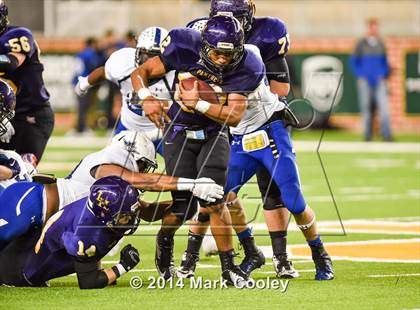 Thumbnail 3 in Liberty Hill vs. Navasota (UIL 4A D1 Semifinals) photogallery.