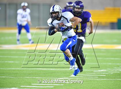 Thumbnail 3 in Liberty Hill vs. Navasota (UIL 4A D1 Semifinals) photogallery.