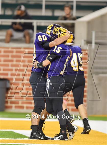 Thumbnail 1 in Liberty Hill vs. Navasota (UIL 4A D1 Semifinals) photogallery.