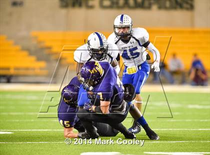 Thumbnail 3 in Liberty Hill vs. Navasota (UIL 4A D1 Semifinals) photogallery.