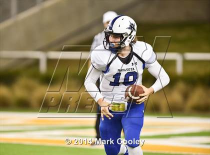 Thumbnail 2 in Liberty Hill vs. Navasota (UIL 4A D1 Semifinals) photogallery.