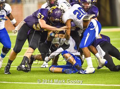 Thumbnail 2 in Liberty Hill vs. Navasota (UIL 4A D1 Semifinals) photogallery.