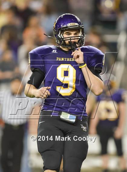 Thumbnail 2 in Liberty Hill vs. Navasota (UIL 4A D1 Semifinals) photogallery.