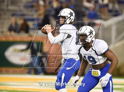 Thumbnail 3 in Liberty Hill vs. Navasota (UIL 4A D1 Semifinals) photogallery.