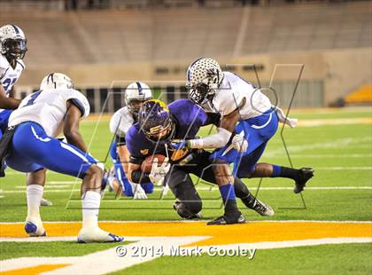 Thumbnail 3 in Liberty Hill vs. Navasota (UIL 4A D1 Semifinals) photogallery.