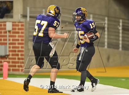 Thumbnail 2 in Liberty Hill vs. Navasota (UIL 4A D1 Semifinals) photogallery.