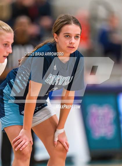 Thumbnail 2 in Hopewell vs Hickory Ridge (Phenom Holiday Classic) photogallery.