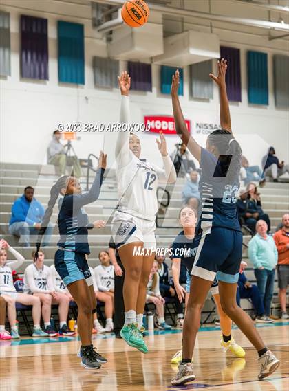 Thumbnail 1 in Hopewell vs Hickory Ridge (Phenom Holiday Classic) photogallery.