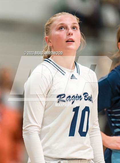Thumbnail 3 in Hopewell vs Hickory Ridge (Phenom Holiday Classic) photogallery.