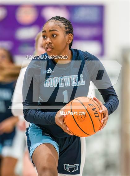 Thumbnail 2 in Hopewell vs Hickory Ridge (Phenom Holiday Classic) photogallery.