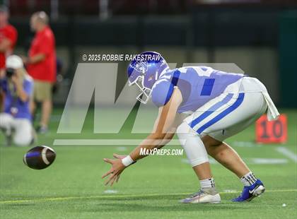 Thumbnail 2 in John Paul II vs. Nolan Catholic (Catholic Bowl) photogallery.